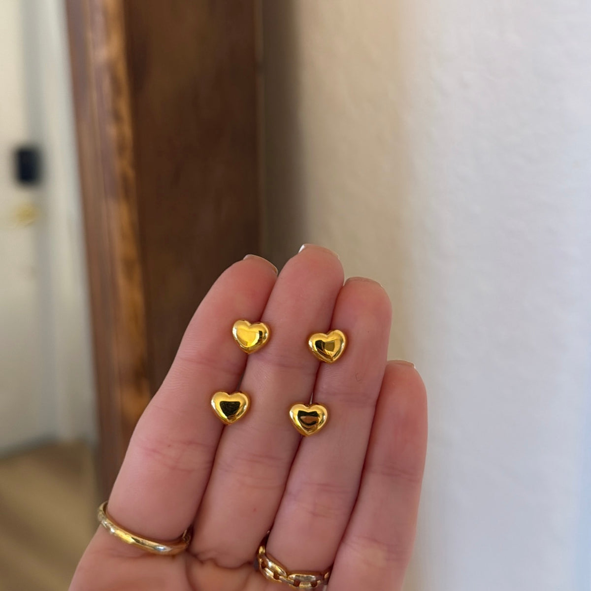 Small heart earrings