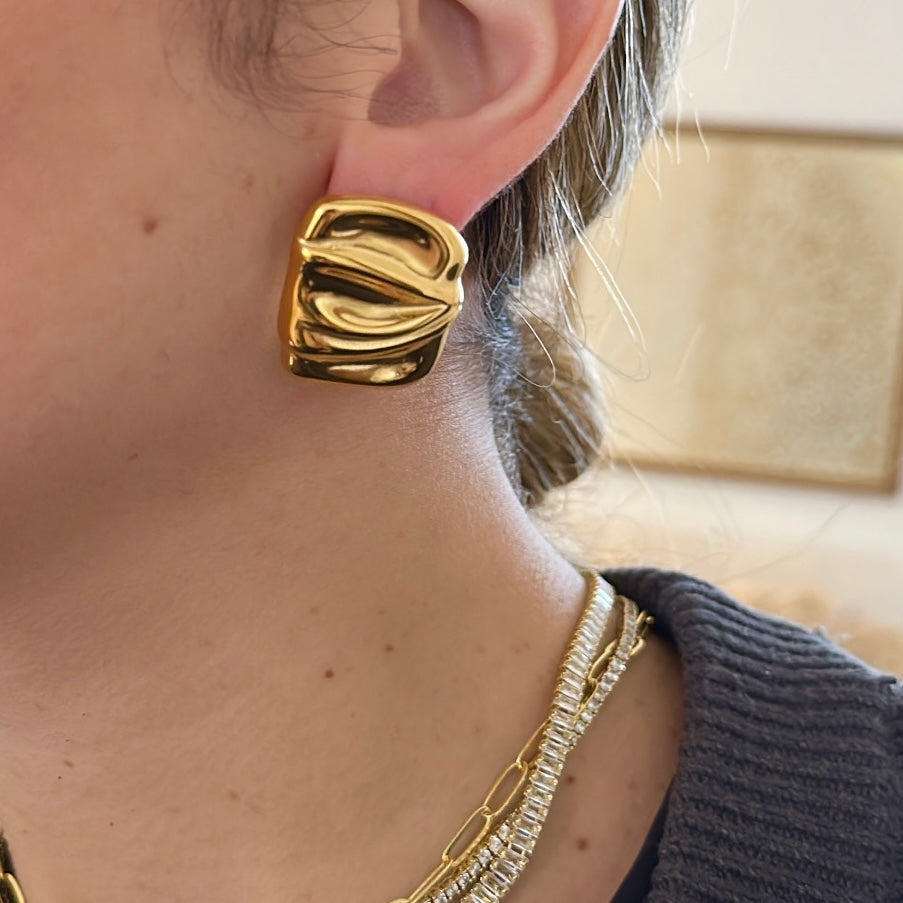 Lari earrings