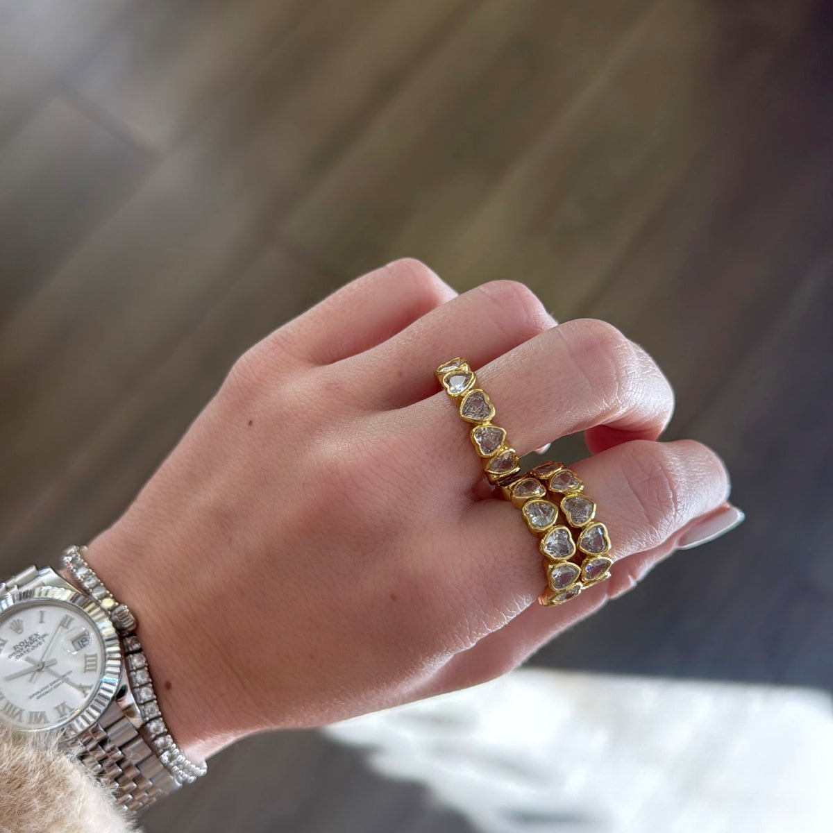 Clear ring