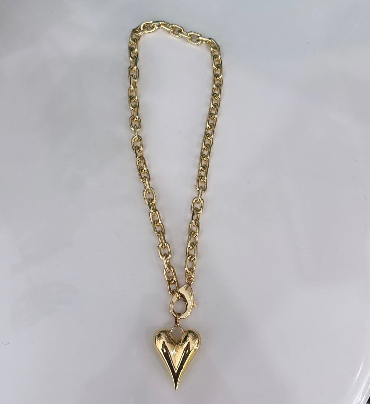 Gold heart necklace