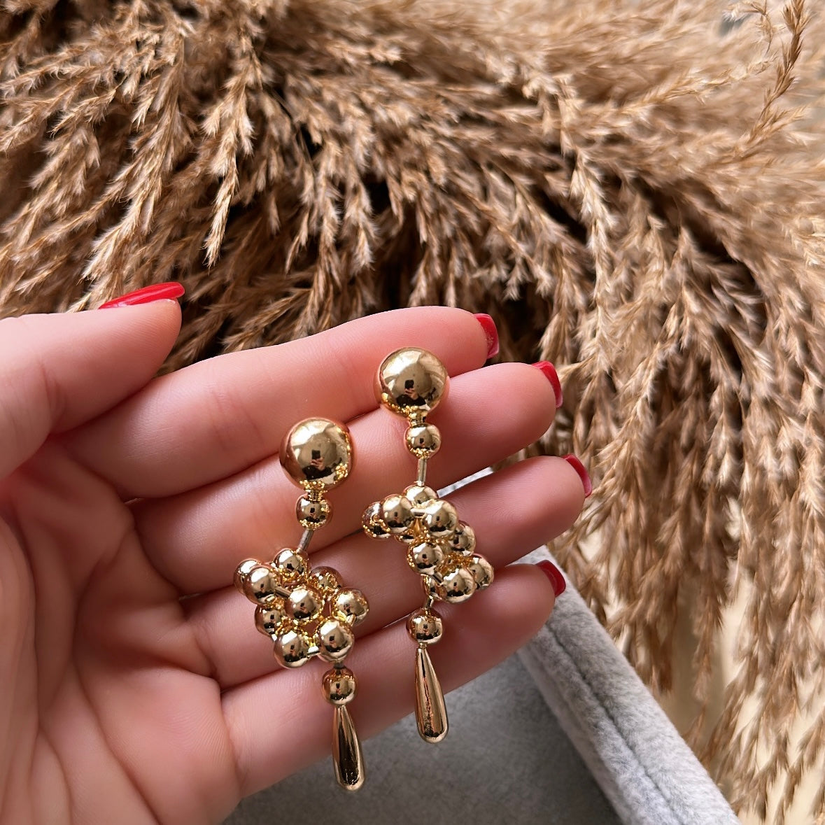Gold earrings