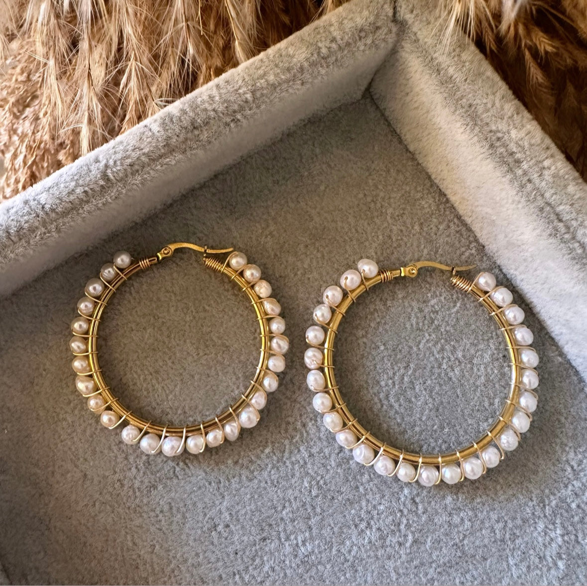 Ac pearls hoops