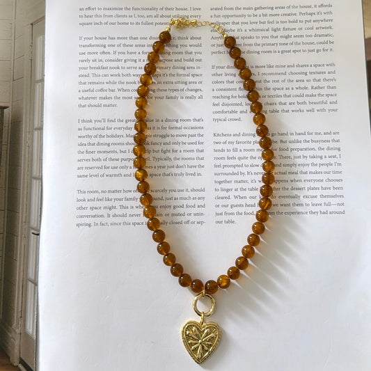 Camel necklace with heart