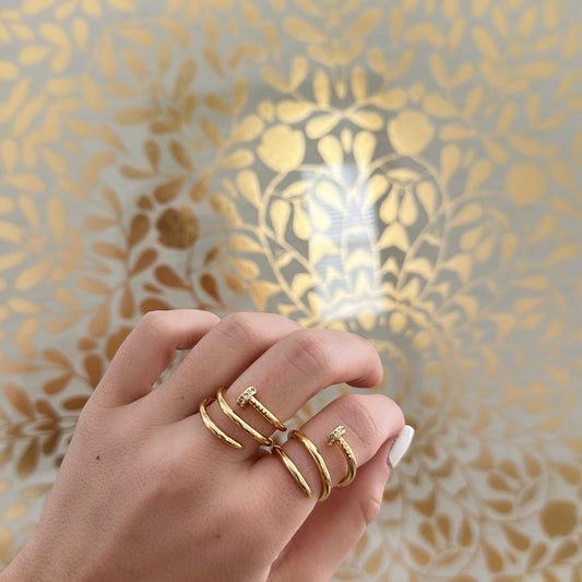 Phia ring