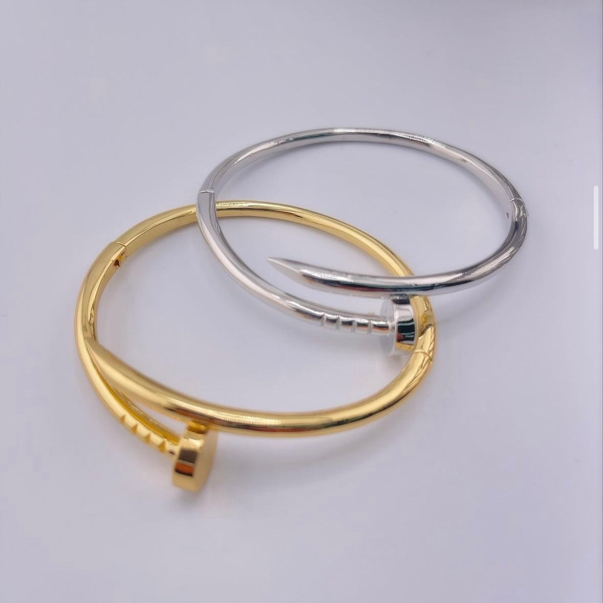 Timeless love bracelet