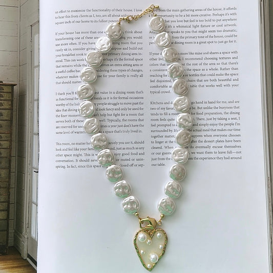Sara necklace
