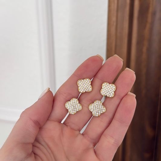 Glitter flower earrings