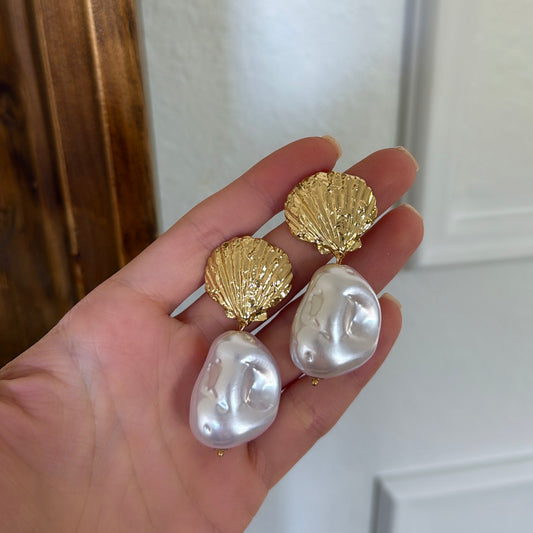 Sea shell earrings 2