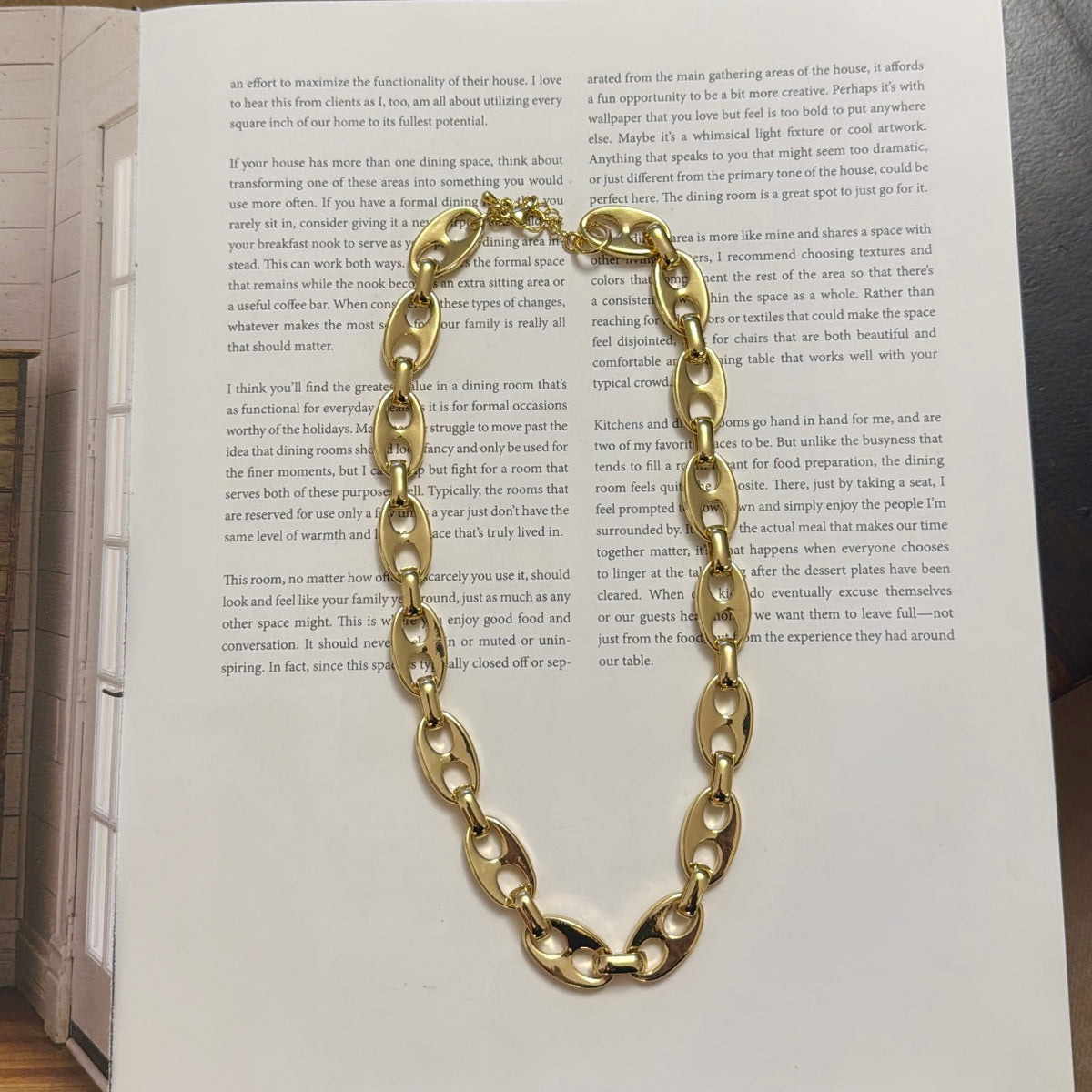 Gen necklace