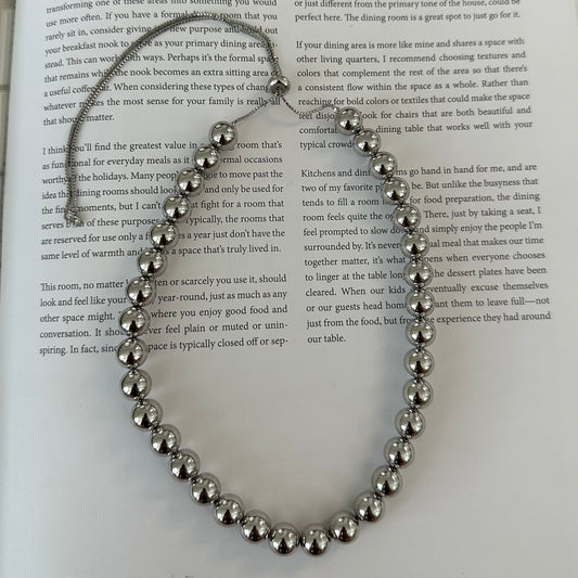Silver choker