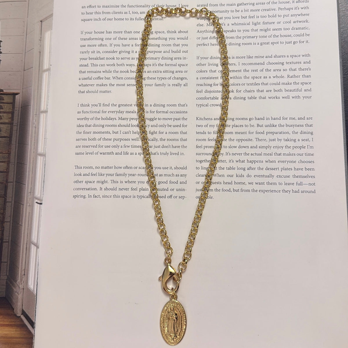 Virgen necklace