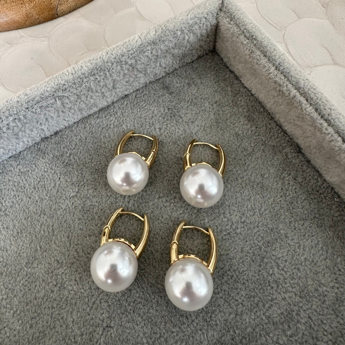 Bella earrings