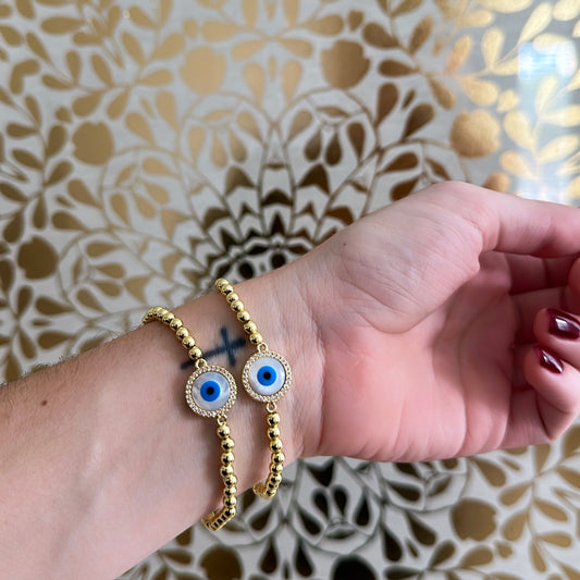 Gold eye bracelet
