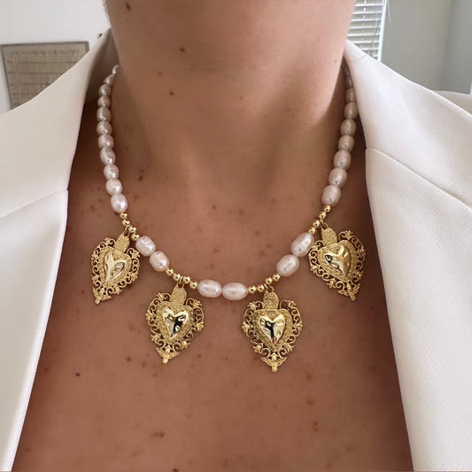 Alo necklace