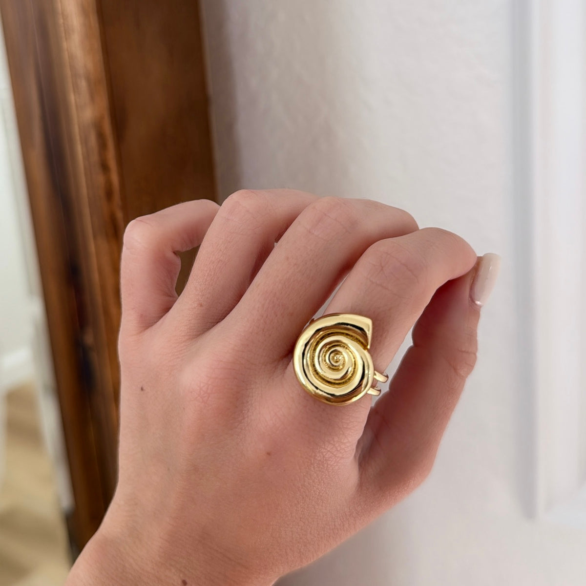 Snail ring