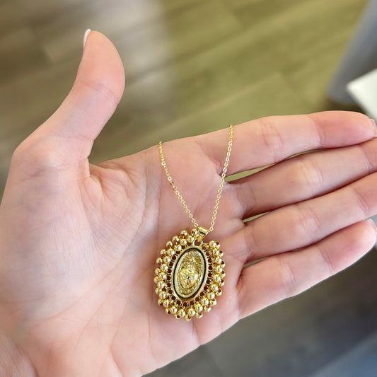 Ac necklace 1