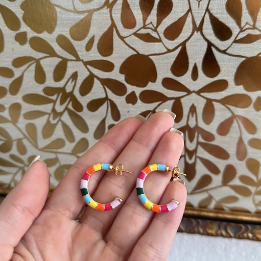 Multicolor hoops