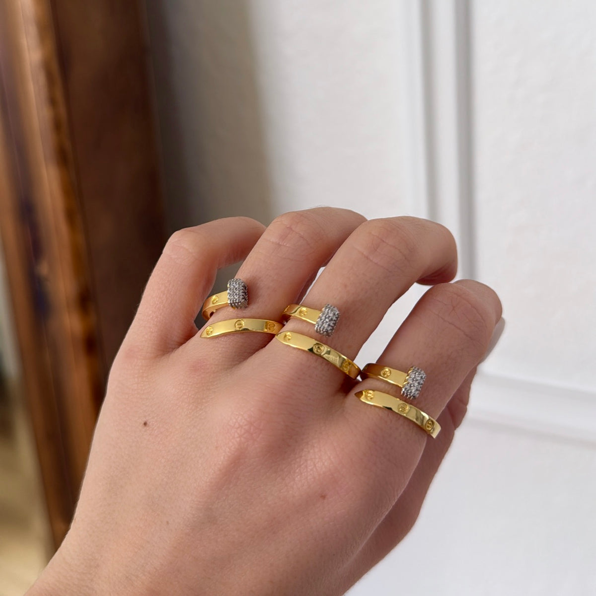 Cindy ring