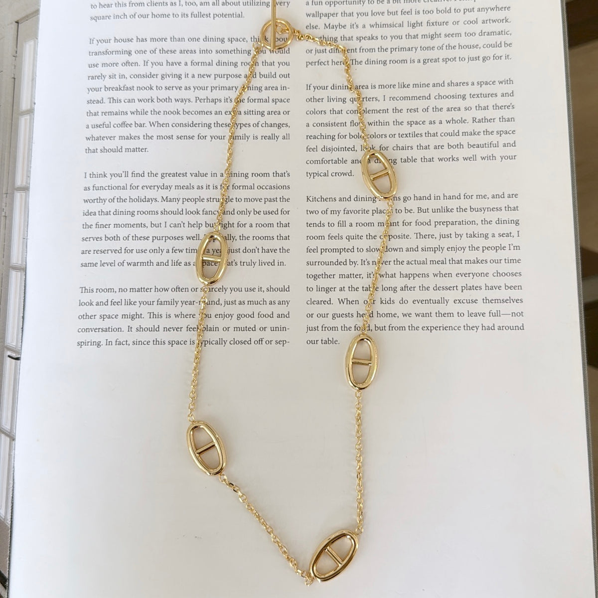 Nur necklace