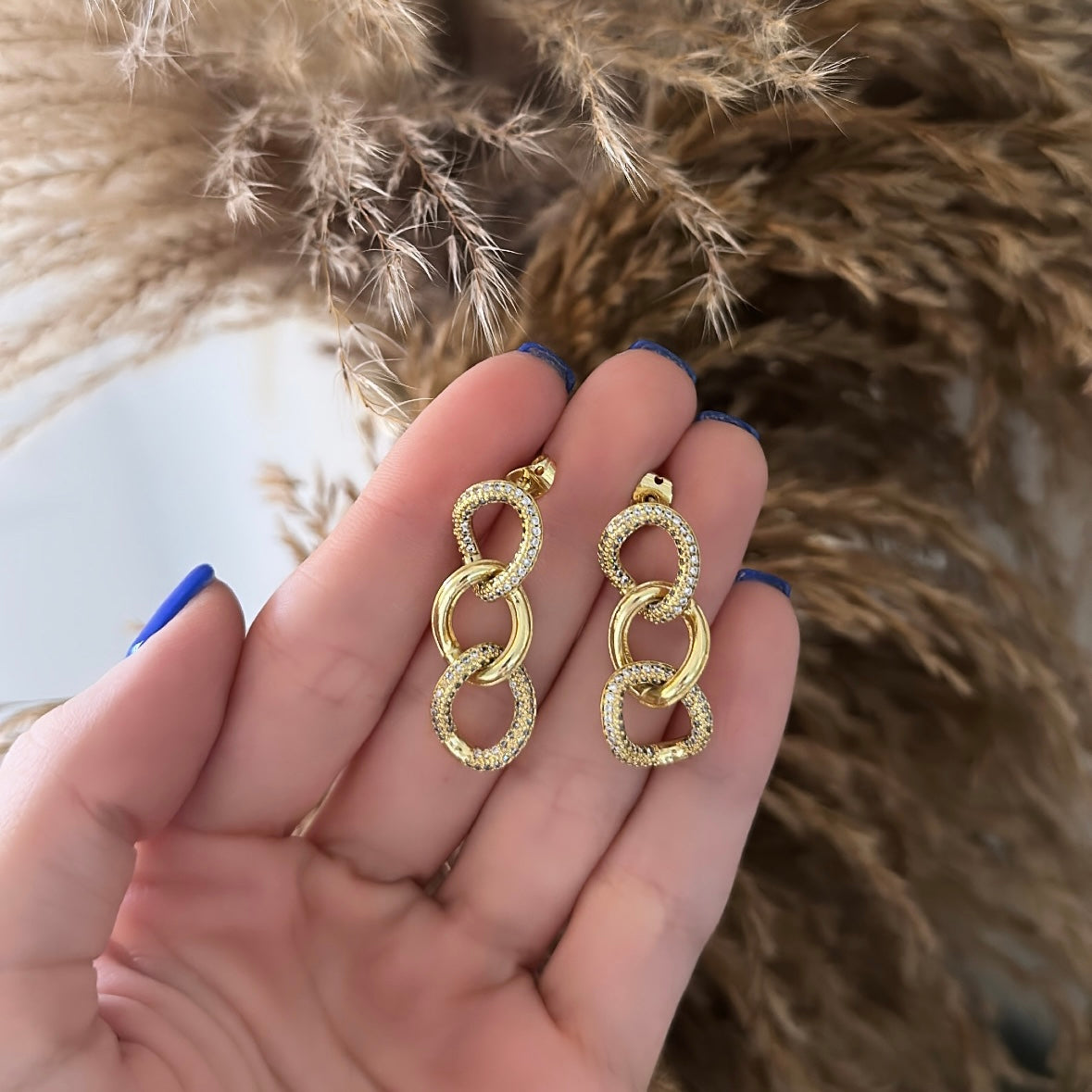 Chain earrings