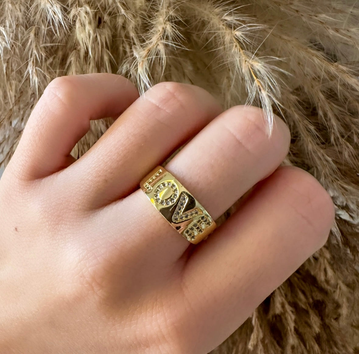 Love ring