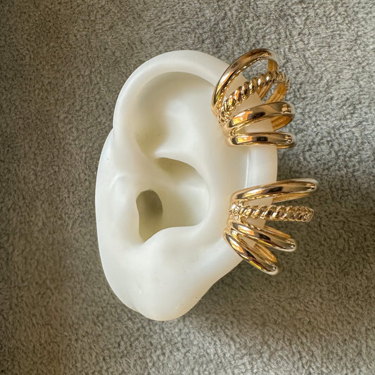 AC earcuff